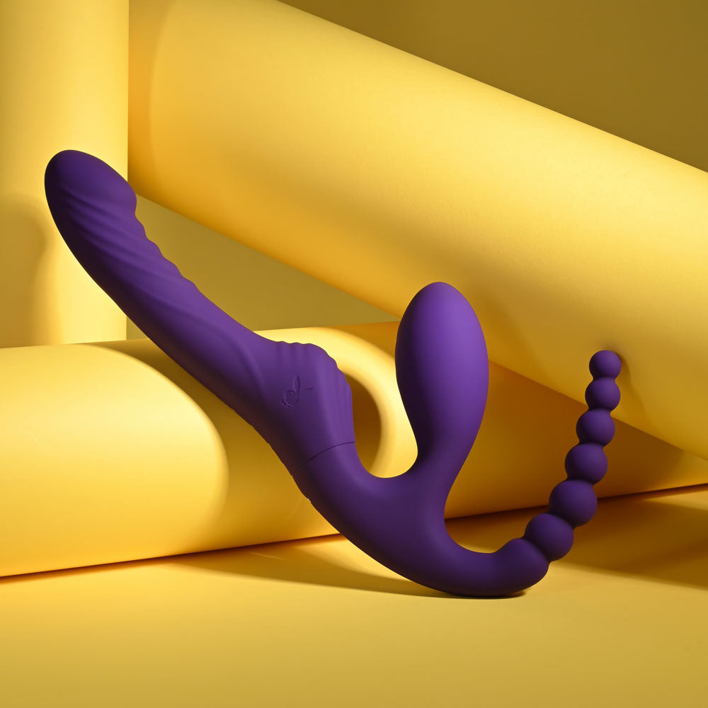 Playboy Pleasure HUG IT OUT - 29 cm USB Rechargeable Strapless Strap-On